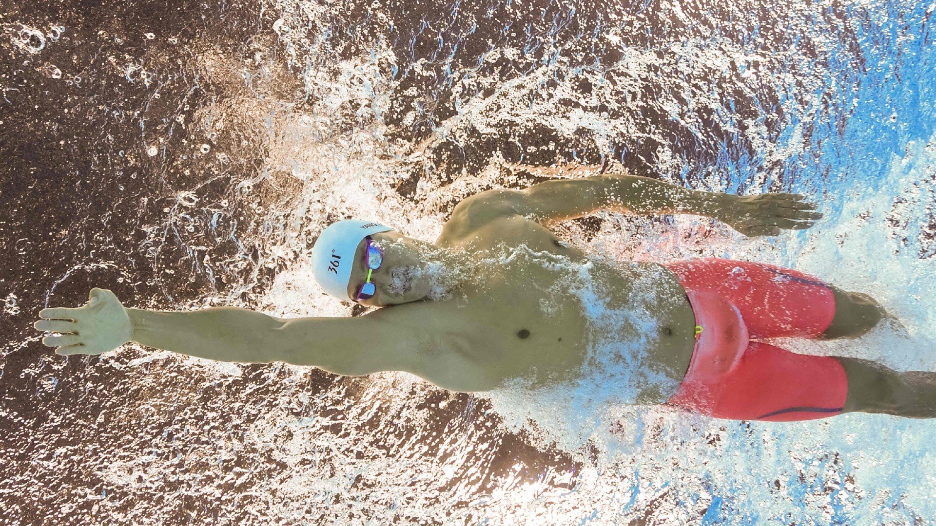 体育纪录片聚焦退役运动员创业经历，退役运动员现状